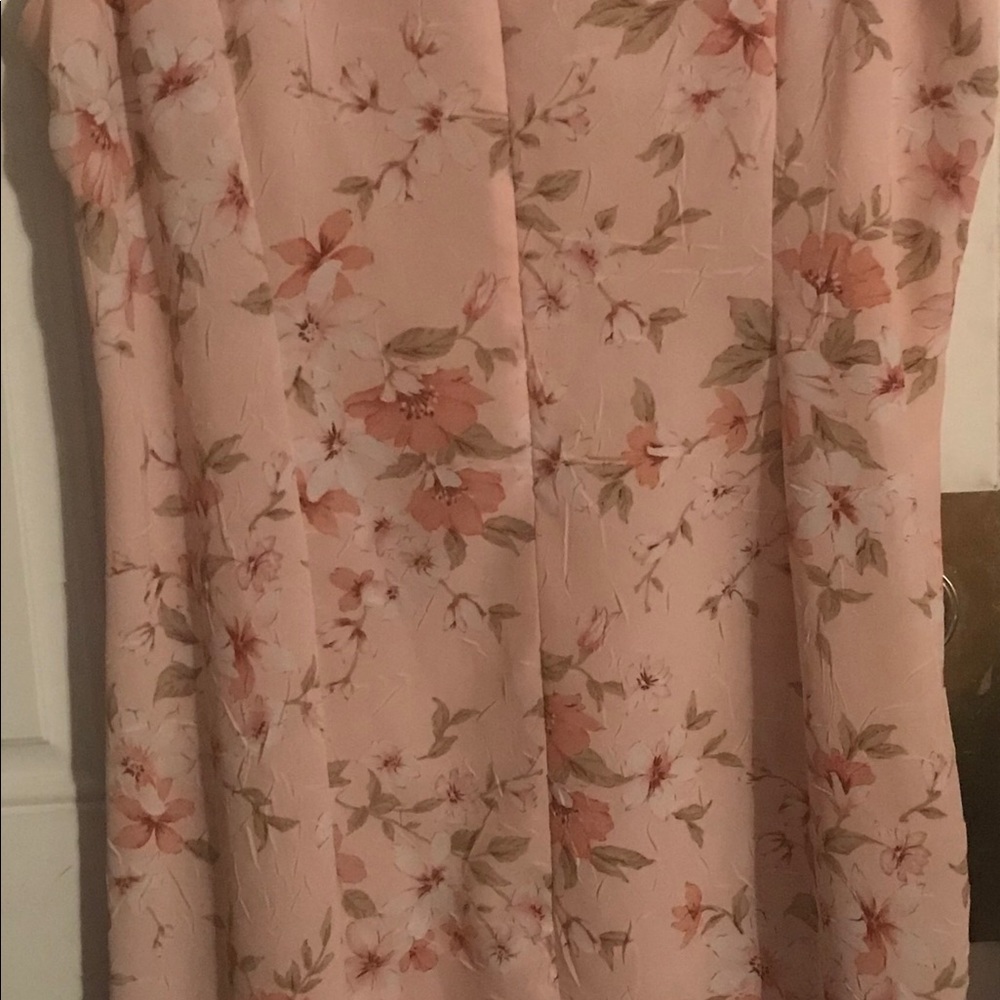 Dress - Picture 4 of 4